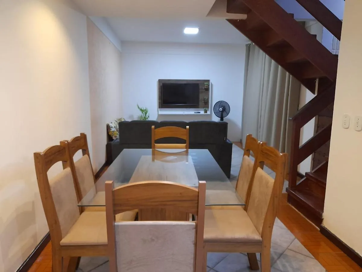 Casa inteira a poucos passos da praia do Peró. Cabo Frio Casa de Férias