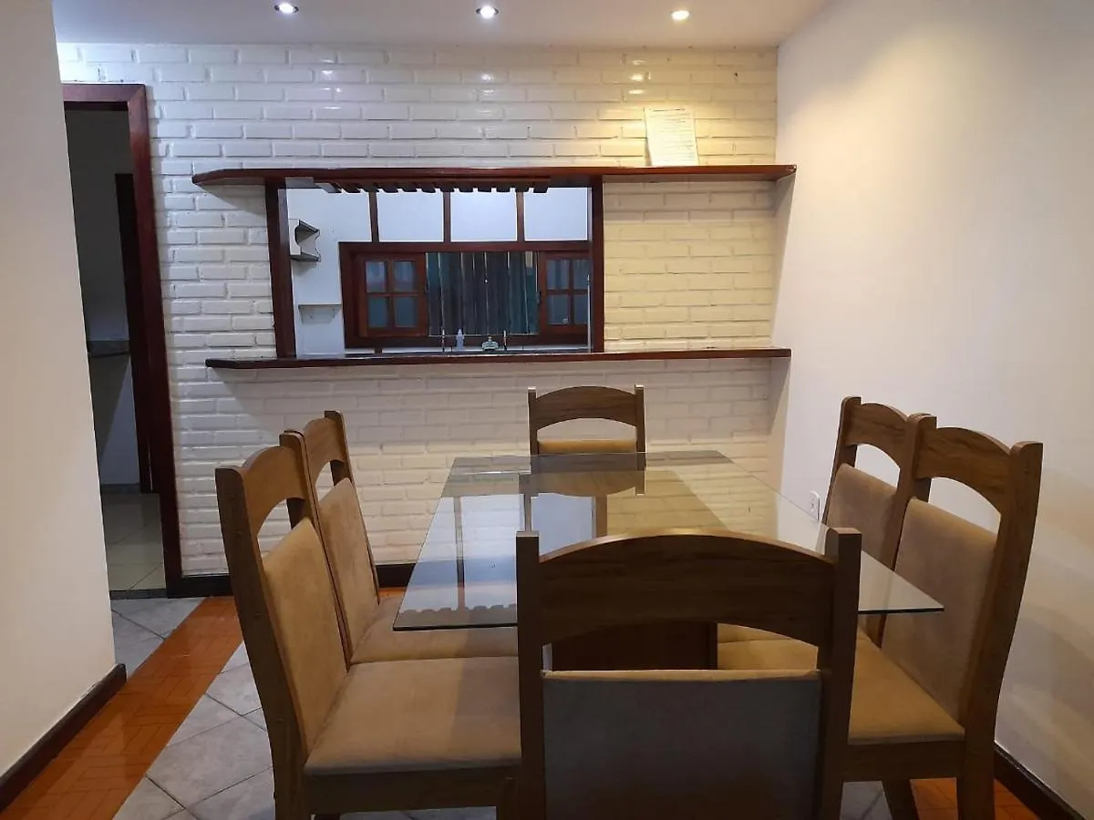 Casa inteira a poucos passos da praia do Peró. Cabo Frio